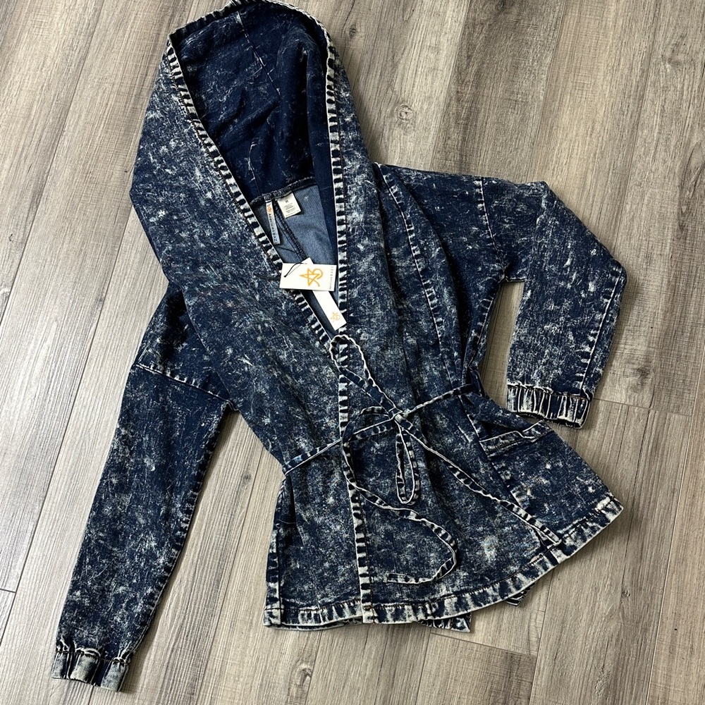 Acid Wash Hooded Denim Jacket with Tie Belt - Navy